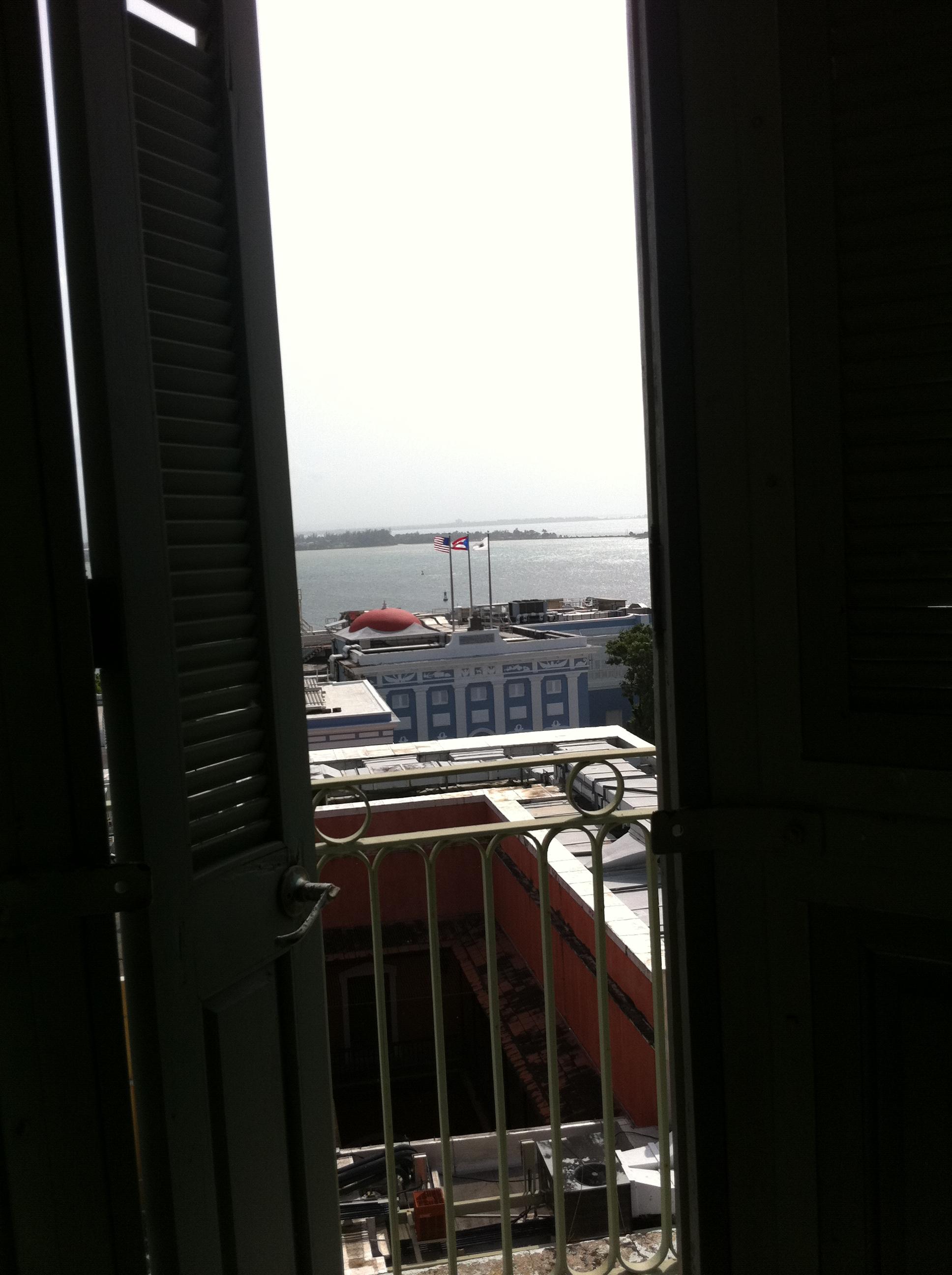 Calle de la Fortaleza 56 - Antigua Real Audiencia - Conservatorio De Artes Del Caribe - San Juan (Viejo San Juan) - 2011 00090